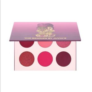 🆕Juvia’s place berries eyeshadow palette